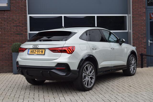 Audi Q3 Sportback 45 TFSIe S-line | Pano | Camera | 20"