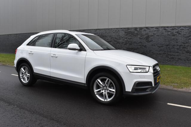 Audi Q3 1.4 TFSI CoD Sport Advance Sport Automaat elec-achterklep Stoelverwarming