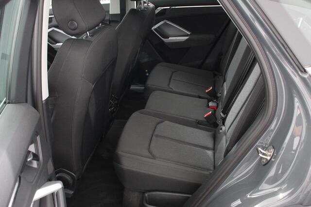 Audi Q3 Sportback 45 TFSI Attitude Plus PHEV 245 PK DEMO! climacontrol | Adaptive Cruise control | PDC V + A | Navigatie | Elektrische Kofferbak | LMV Velgen