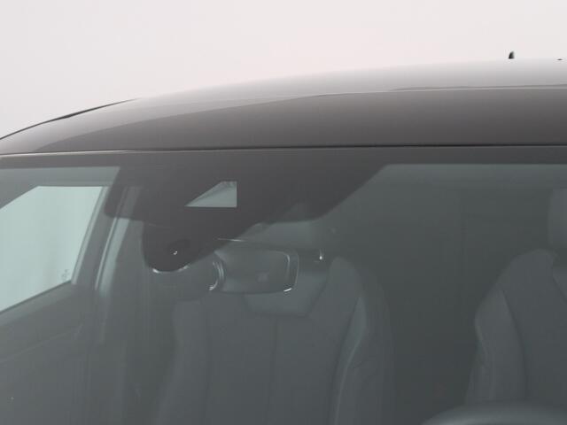 Audi Q3 Sportback 35 TFSI S Edition Competition S-Line (Elek. Trekhaak / Pano / ACC / Navi / Carplay)