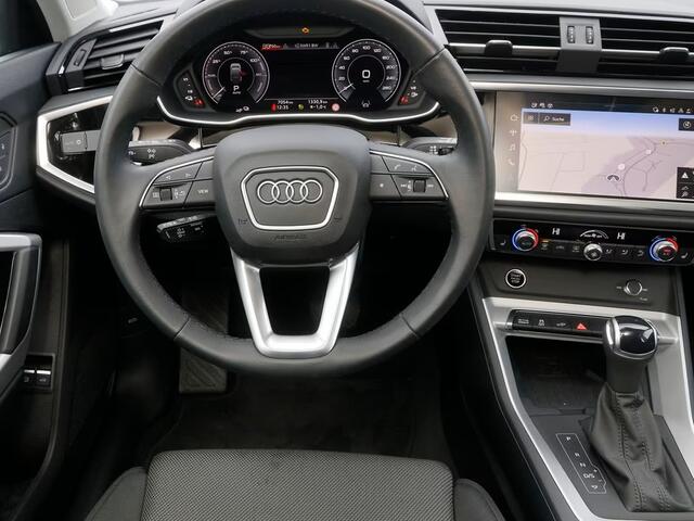 Audi Q3 Sportback 45 TFSI e S Line ACC Sportstoelen Navi Zwenkbare Trekhaak Virtual Cockpit