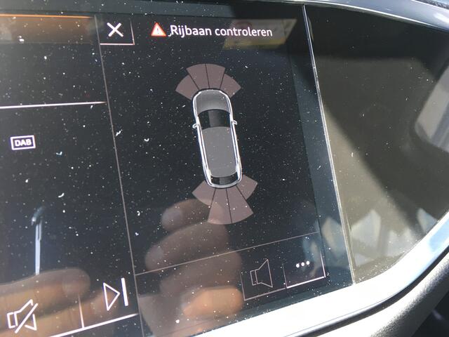 Audi Q3 Sportback 45 TFSI e S-line Black