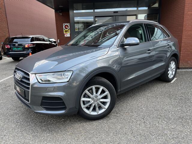 Audi Q3 1.4 TFSI CoD Pro Line // LED // LEDER // NAVI // CLIMA // CRUISE // PDC // STOELVERWARMING //