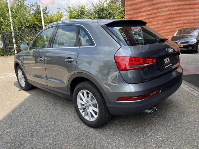 Audi Q3 1.4 TFSI CoD Pro Line // LED // LEDER // NAVI // CLIMA // CRUISE // PDC // STOELVERWARMING //