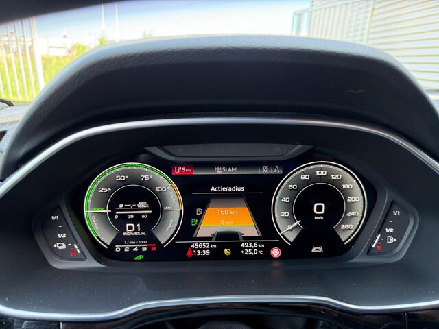 Audi Q3 Sportback 45 TFSI e Edition S-Line LED Keyless Entry Achteruitrijcamera 19 Inch