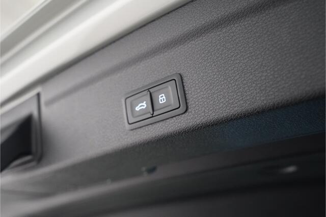 Audi Q3 Sportback 45 TFSI e S-Line/Matrix/Carplay/Elek stoelen/SONOS