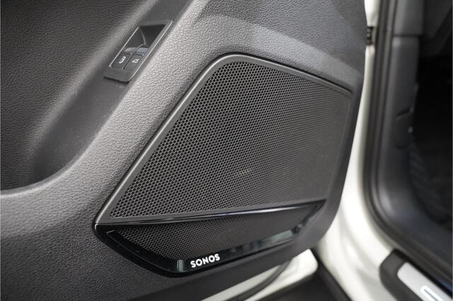 Audi Q3 Sportback 45 TFSI e S-Line/Matrix/Carplay/Elek stoelen/SONOS