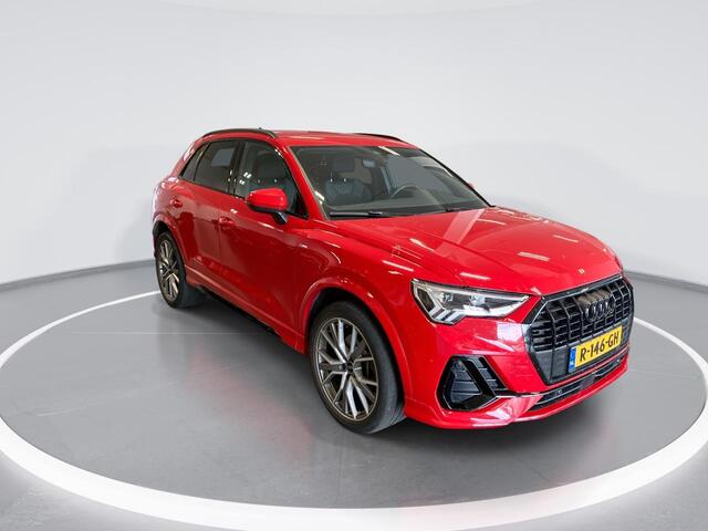 Audi Q3 45 TFSIe 245pk S-Tronic S Edition · Camera · Keyless · Side Assist · Inklap. Trekhaak · 20"Velgen · ACC · Stoelverwarming · Optiekpakket Zwart · Garantie t/m 11-01-2027 of 100.000km