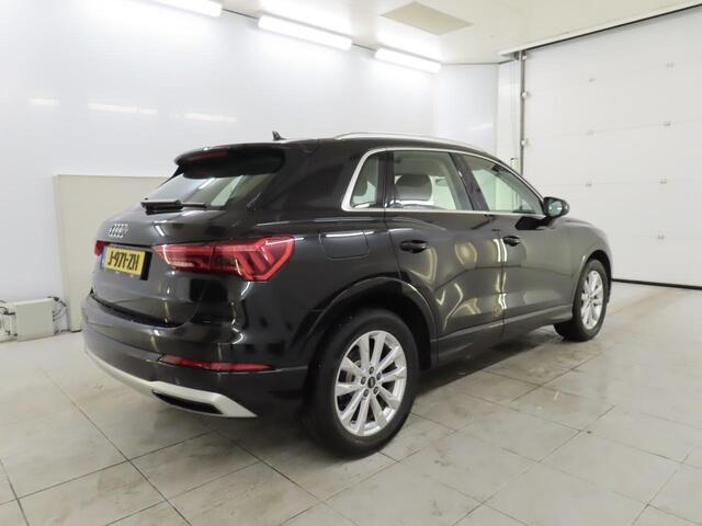 Audi Q3 35 TFSI Business Edition