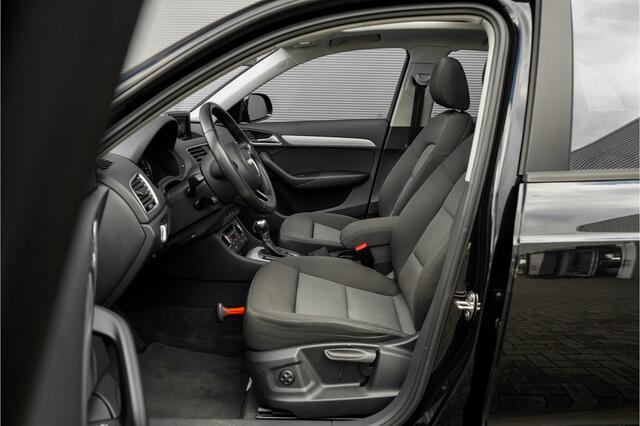 Audi Q3 1.4 TFSI S-Line Pano Xenon Trekhaak