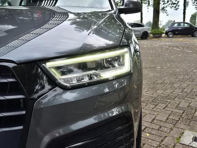 Audi Q3 1.4 TFSI CoD Sport S Line Edition | ECC | PDC | Panoramadak | Lichtmetalen velgen |
