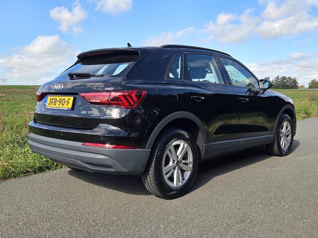 Audi Q3 45 TFSI e Advanced edition