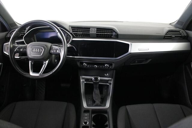 Audi Q3 35 TFSI Pro Line business Clima | Carplay | Stoelverw | Cruise | Elek. achterklep.