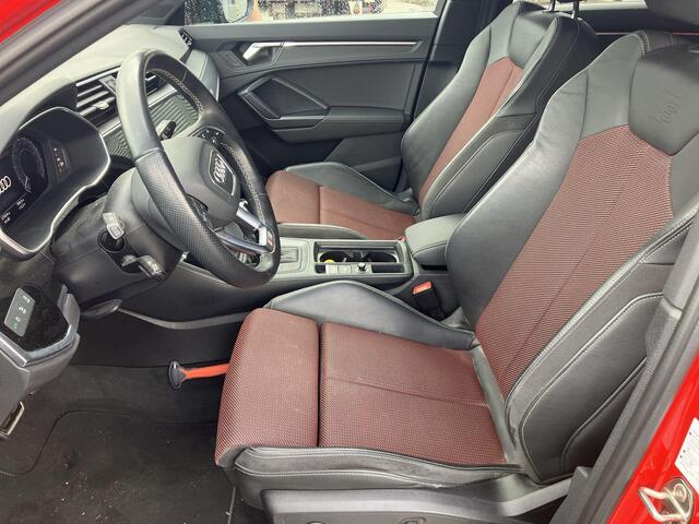 Audi Q3 Sportback 45 TFSI e S Edition · Camera · Apple/Android Car Play · Dodehoeksensor · Elektrische best. stoel · Keyless · Stoelverwarming · Garantie t/m 28-04-2026 of 100.000km