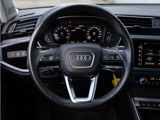 Audi Q3 Sportback 35 TFSI Virtual Cockpit | Adaptive Cruise | Carplay/Android | Stoelverwarming | LED |