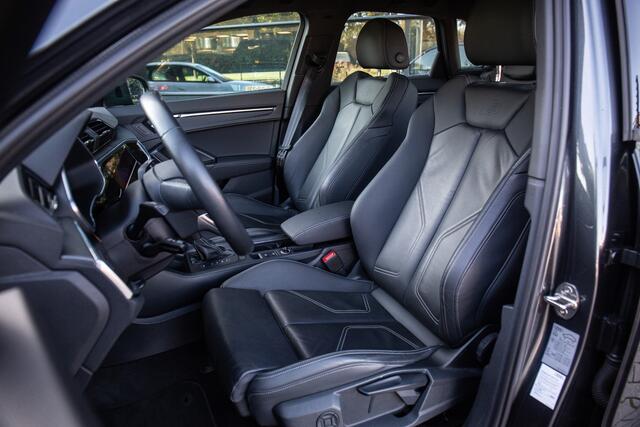 Audi Q3 45 TFSI e S edition ,Trekhaak, S-Line, Achteruitrijcamera, Stoelverwarming,