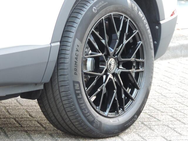 Audi Q3 45 TFSI e PHEV S-tronic - Memory | ACC | Camera | Parkeer pakket | Led | Virtual | Elektr. klep