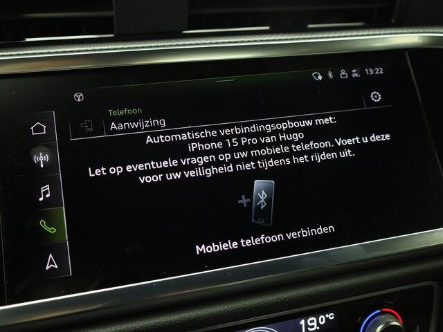 Audi Q3 40 TFSI 190pk quattro S Line · Apple/Android · Leder/stof · Camera + Parkeersensoren · Garantie tot januari 2028 of 100000