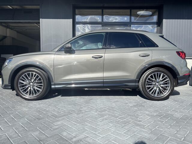 Audi Q3 35 TFSI S-line Black Leder Sfeer CarPlay