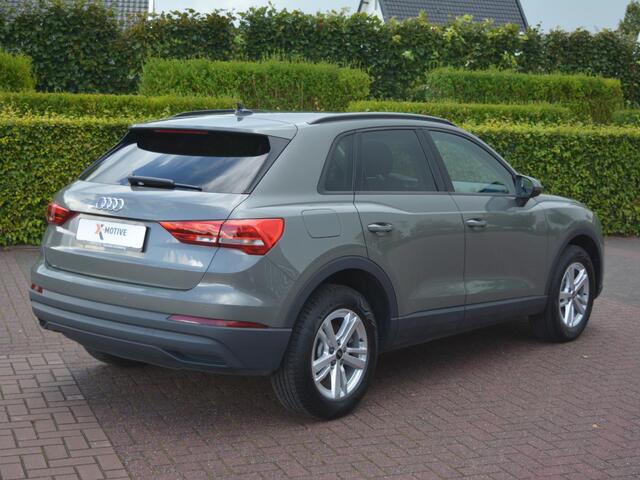 Audi Q3 1.4 45TFSIe Plug-Hybrid Proline Sport | Virtual Cockpit | Elek klep | Volleder / Alcantara | MMI Navi+ | Trekhaak | Park pack | Verw Stoelen | Etc..