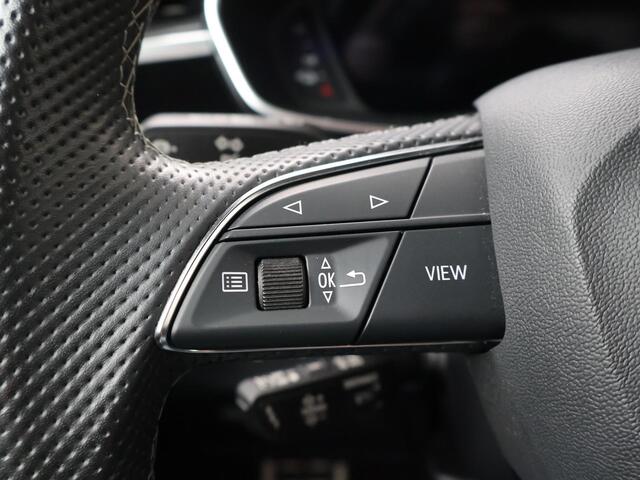 Audi Q3 Sportback 45 TFSI e S Edition | 245 PK | SoH 100% | Trekhaak wegklapbaar | Panoramadak | B&O premium sound | Navigatiesysteem | S line |