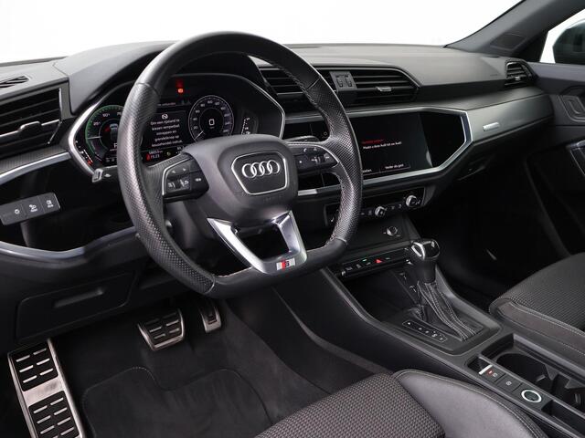 Audi Q3 Sportback 45 TFSI e S Edition | 245 PK | SoH 92% | Adaptive cruise control | Audi drive select | 20" LM velgen | S line |