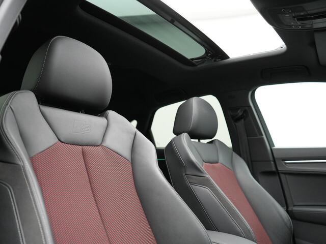 Audi Q3 Sportback 45 TFSI e S Line Plug In Hybrid 245pk Dealer O.H PHEV | Panodak | Adaptive Cruise | Lederen Sportstoelen Memory & Verwarmd | Sfeerverlichting | Camera | Virtual | Blis | Navigatie | DAB |