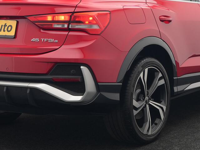 Audi Q3 Sportback 45 TFSI e S Line Plug In Hybrid 245pk Dealer O.H PHEV | Panodak | Adaptive Cruise | Lederen Sportstoelen Memory & Verwarmd | Sfeerverlichting | Camera | Virtual | Blis | Navigatie | DAB |