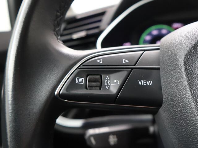 Audi Q3 45 TFSI e edition | 245 PK | Automaat | Climate control | Voorstoelen verwarmd | Virtual cockpit |