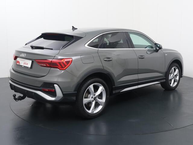 Audi Q3 Sportback 45 TFSI e S Edition | 245 PK | SoH 100% | Trekhaak | Elek. achterklep | Verwarmbare voorstoelen | Navigatiesysteem | LED verlichting |
