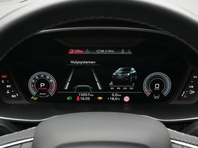 Audi Q3 Sportback 35 TFSI 150 pk S-tronic S Edition Competition | Panoramadak | Adaptief onderstel (DCC) | Trekhaak | Rondomzicht camera | Stoelverwarming | Standkachel | SONOS sound | 20 inch