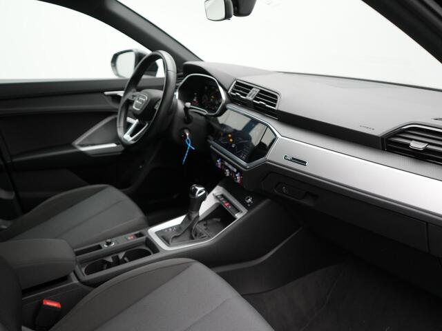 Audi Q3 Sportback 45 TFSI e Advanced Edition Plug In Hybrid 245pk Dealer O.H PHEV | Camera | Virtual | Navigatie Full Map | Cruise Control | LED Koplampen | Blis | Lane Assist | DAB |