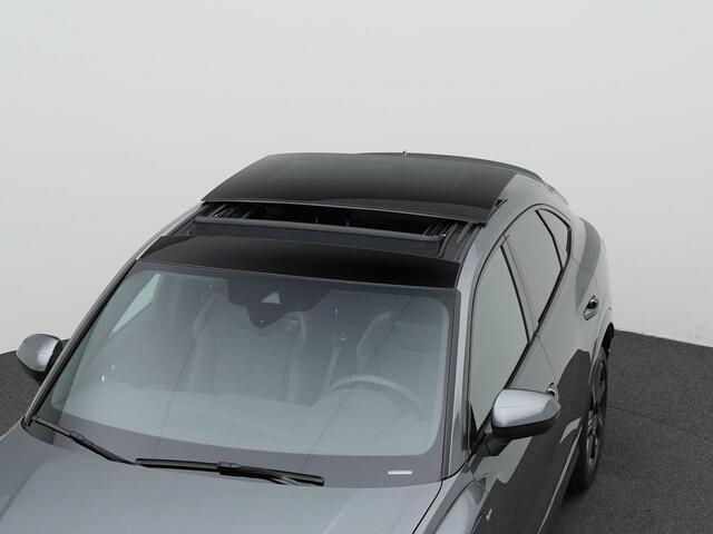 Audi Q3 Sportback 45 TFSI e 245 pk S-tronic S-Line | Panoramadak | Geheugenstoel | Rondomzicht camera | Alcantara delen | Navigatie