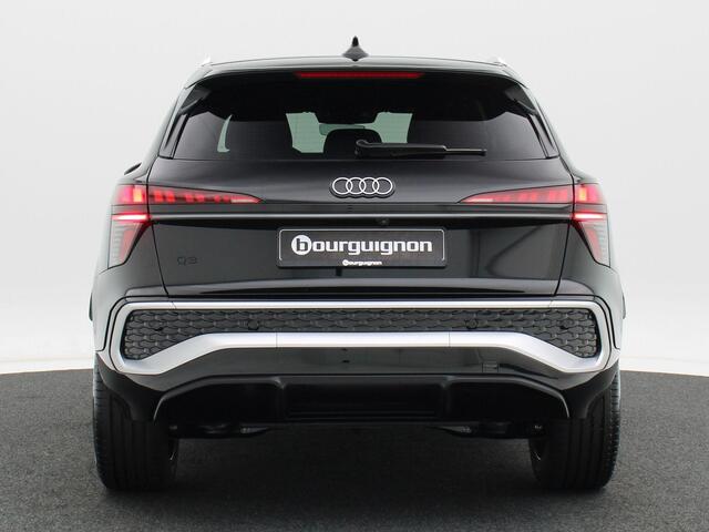 Audi Q3 S edition e-hybrid | 272 PK Hatchback | Privacy glas | Ledkoplampen | 19 inch |