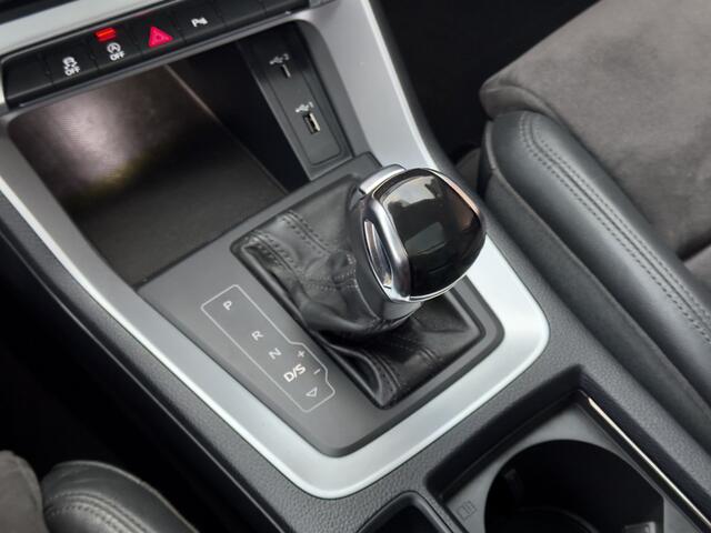 Audi Q3 35 TFSI AUT7 2X S-LINE. PANODAK LEDER NAVI CAMERA DIGI-DASH CARPLAY LED LMV PDC