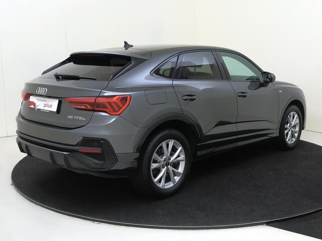 Audi Q3 Sportback 45 TFSI e S Edition | 360 camera | Dodehoek detectie | Keyless | SONOS audio | Cruise control | CarPlay | Navigatie Plus | Parkeersensoren |
