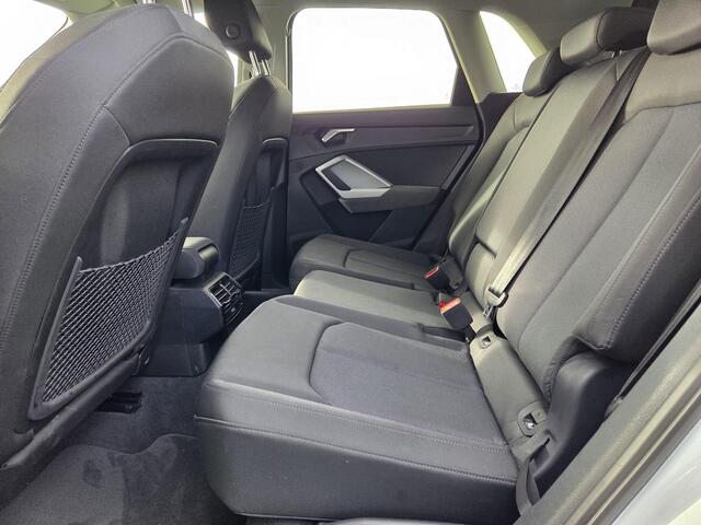 Audi Q3 45 TFSI e Advanced edition