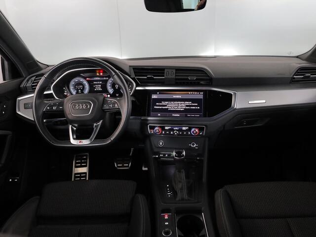 Audi Q3 45 TFSI e Business Edition 245 pk S-tronic | Navigatie | Parkeersensoren | Achteruitrijcamera | Adaptieve cruise control | Stoelverwarming | S-Line interieur |