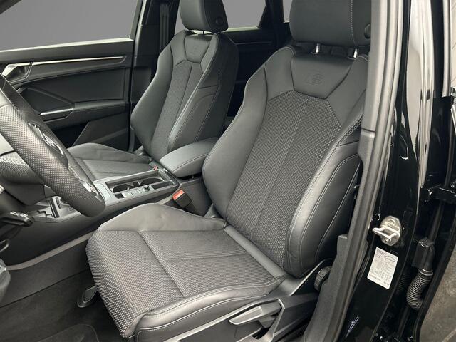 Audi Q3 35 TFSI 150PK S edition Competition | Trekhaak | ACC | MMI plus | Full-led | Camera | Optiekzwart |