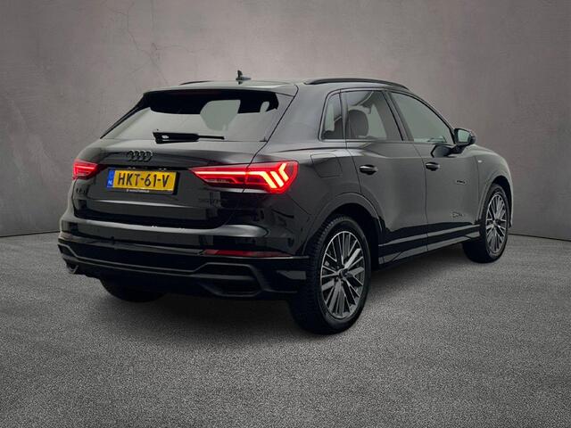 Audi Q3 35 TFSI 150PK S edition Competition | Trekhaak | ACC | MMI plus | Full-led | Camera | Optiekzwart |