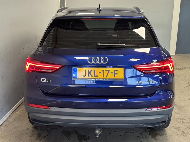 Audi Q3 45 TFSI e Stoelverwarming/Parkeersensoren/Trekhaak