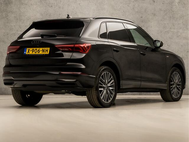 Audi Q3 35 TFSI S Line Sport 150Pk Automaat (VIRTUAL COCKPIT, GROOT NAVI, LEDER, SFEERVERLICHTING, ALCANTARA HEMEL, STUUR/STOELVERWARMING, SPORTSTOELEN, MATRIX LED KOPLAMPEN, GETINT GLAS, NIEUWSTAAT)