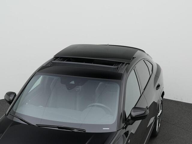 Audi Q3 Sportback 35 TFSI 150 pk S-tronic S Edition Competition | Panoramadak | Adaptief onderstel (DCC) | Trekhaak | Rondomzicht camera | Stoelverwarming | Standkachel | SONOS sound | 20 inch