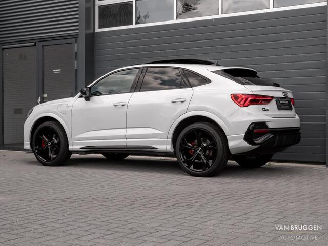 Audi Q3 Sportback 45 TFSI e S-Line Pano Memory 20" Camera ACC Keyless