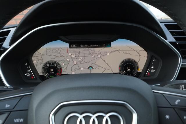 Audi Q3 Sportback 45 TFSI e S Edition Trekhaak, Leder