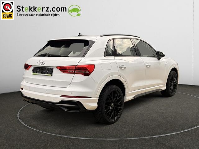 Audi Q3 45 TFSI e S tronic S-line, Stoelverw., 19 inch.