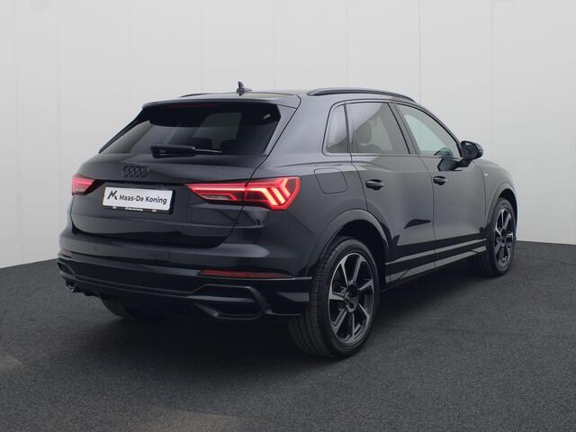 Audi Q3 45 TFSIe 180kW/245PK S Line · Apple/Android Car Play · Elektrische stoelverstelling · Leder · Trekhaak