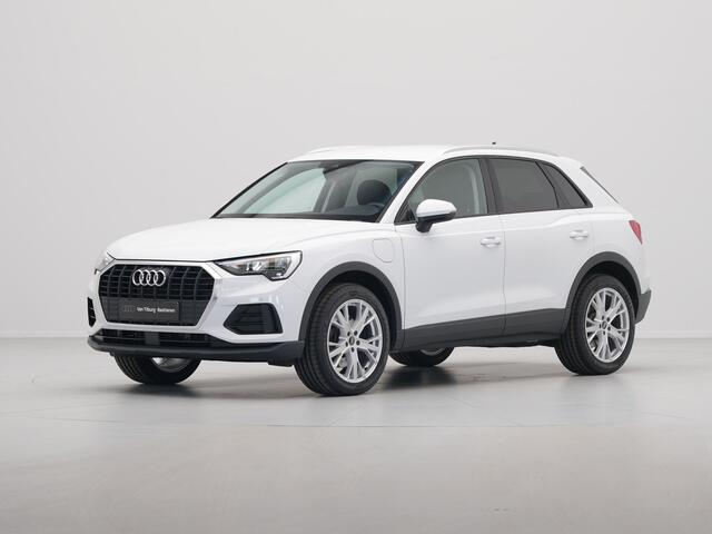 Audi Q3 45 TFSI e 245pk S-Tronic edition Navi Camera Stoelverwarming Carplay Side Assist 21