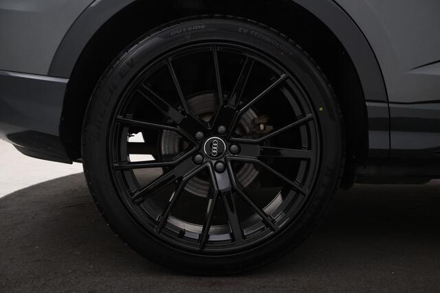 Audi Q3 Sportback 45 TFSI e S Edition - S-Line, Volleder, Trekhaak, Digital Dash, 21''