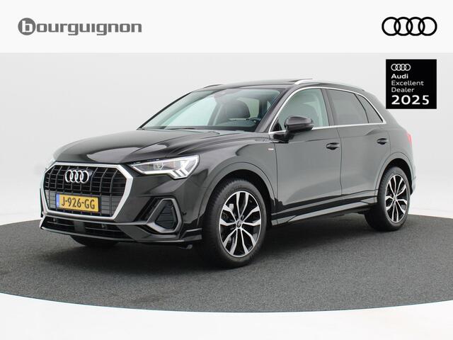 Audi Q3 35 TFSi 150 Pk Automaat S-Line | Trekhaak | Panoramadak | Adaptive Cruise | Camera | CarPlay | LED | Stoel Verwarming | 19 Inch | 59.477 Km